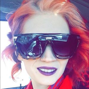 Meet your Posher, Courtney